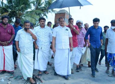 Expert study soon to protect the garden lighthouse at Shakthikulangara bend